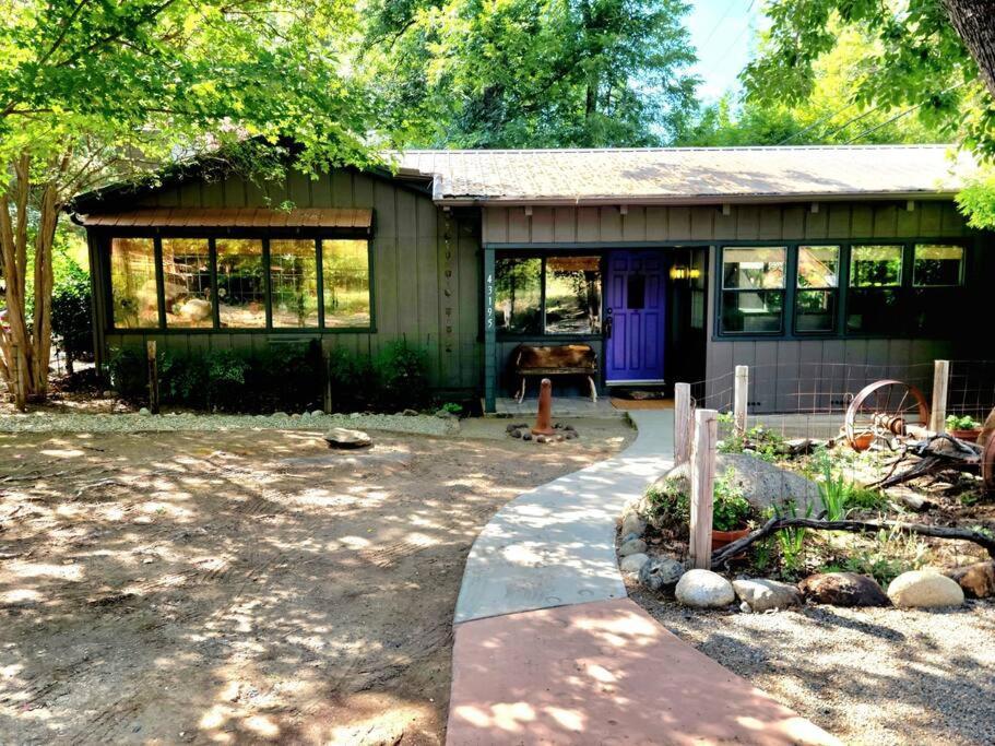 Magical River House ! 10 Min To Snp Park Entrance スリー・リバーズ エクステリア 写真