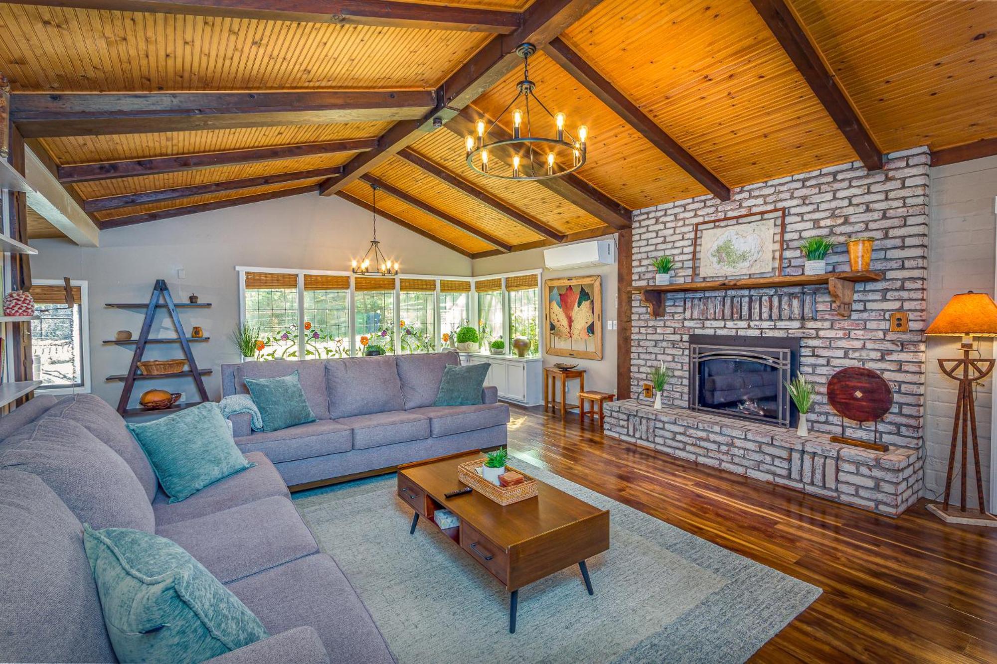 Magical River House ! 10 Min To Snp Park Entrance スリー・リバーズ エクステリア 写真