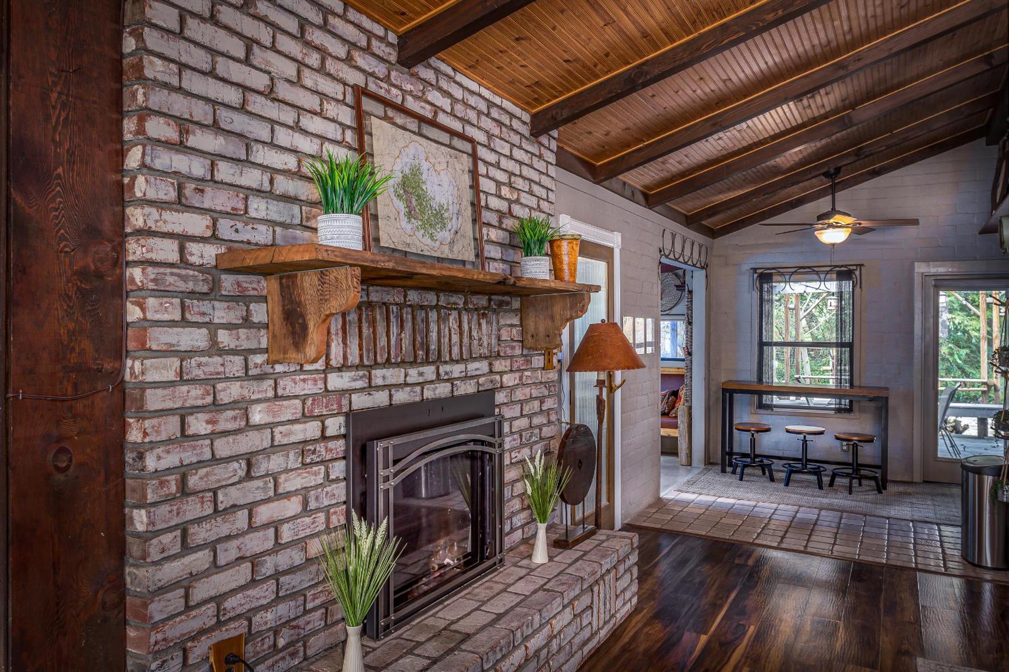 Magical River House ! 10 Min To Snp Park Entrance スリー・リバーズ エクステリア 写真